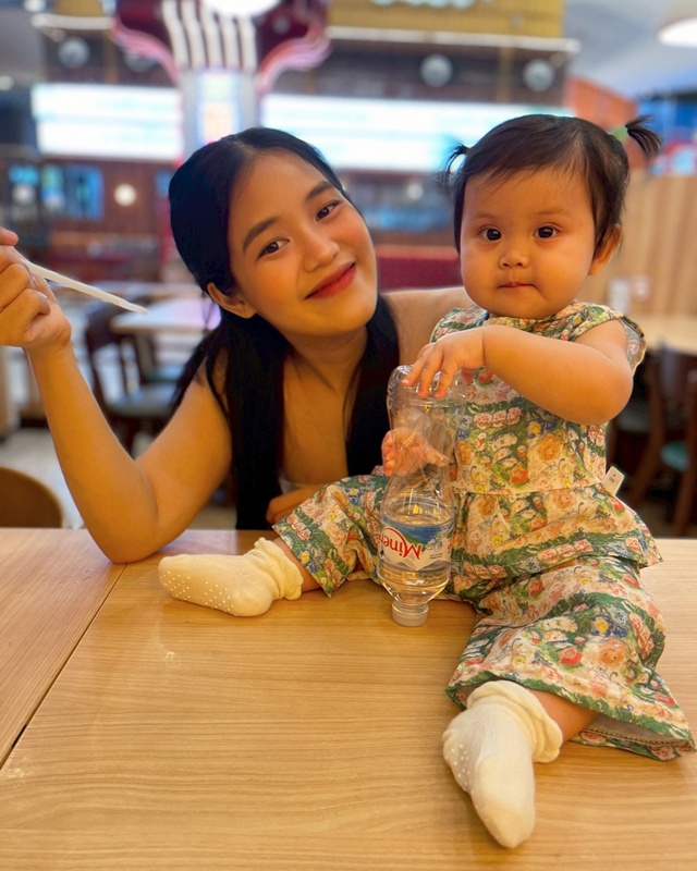 เมรี คำภีร์ ลูกสาวปู พงษ์สิทธิ์ ฟาดคนแซะแรงลูกสาวเป็นดาวน์ซินโดรม 