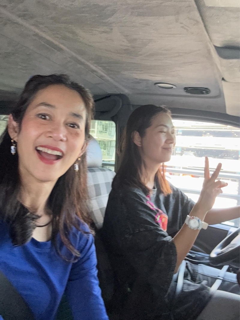 อุ้ม สิริยากร