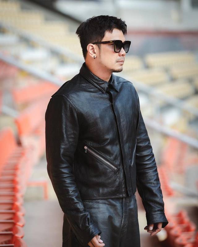 หนุ่ม กะลา