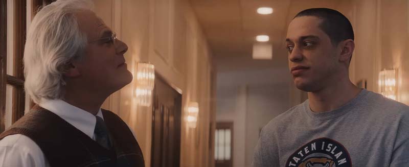 Pete Davidson รับบท แม็กซ์ ในหนัง The Home บ้านพักคนเฮี้ยน