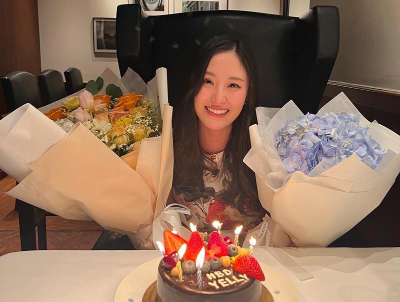 เยลลี่ แฟน มาร์ช จุฑาวุฒิ