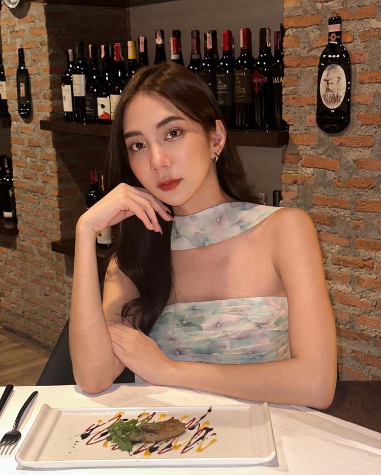 น้ำฝน ปริตา ไชยรักษ์