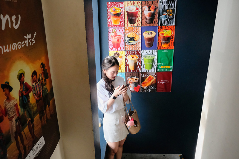 คาเฟ่ลาดพร้าว71