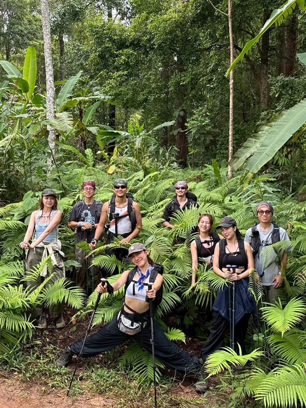 นิกกี้ ณฉัตร แซว ก้อย อรัชพร หลังเดินป่ากับ ท็อป