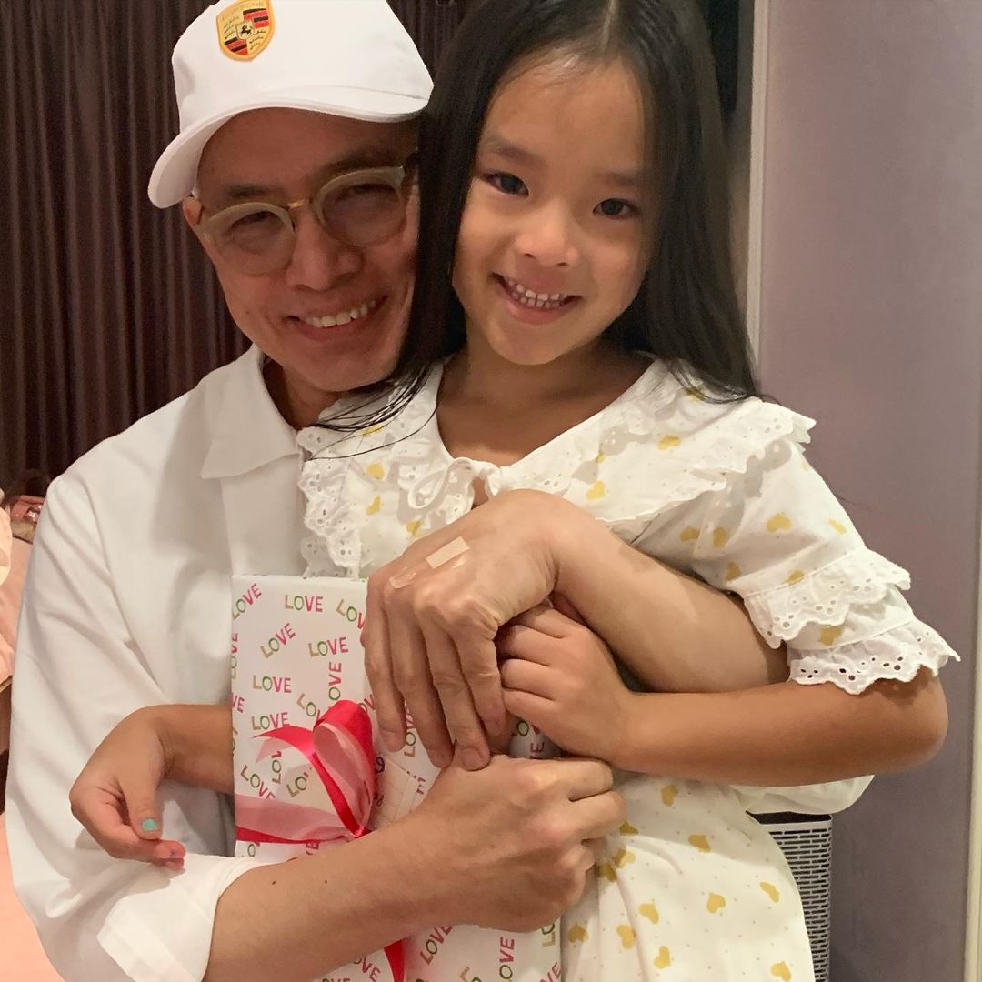 แอฟ ทักษอร พ่อป่วย