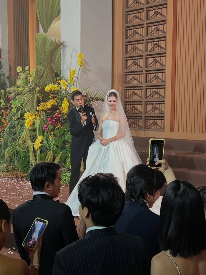 งานแต่ง ยิหวา ปรียากานต์ เปอร์ สุวิกรม