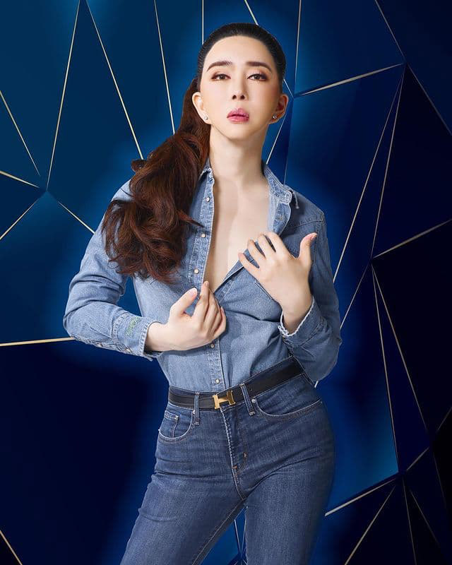 แอน จักรพงษ์ ประวัติ