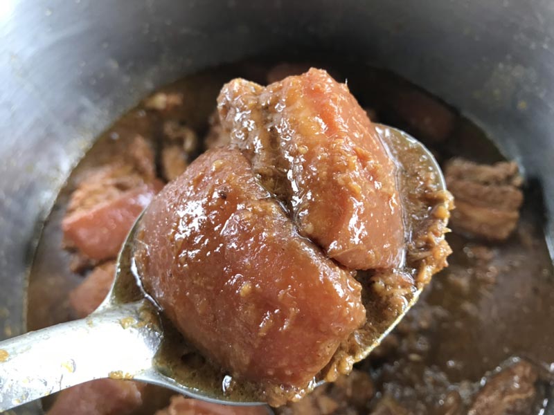 หมูต้มซีอิ๊ว