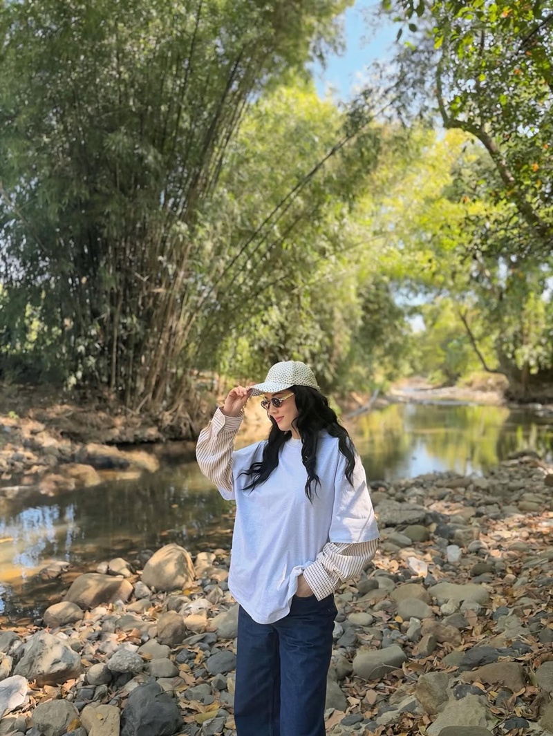 เมย์ เฟื่องอารมย์