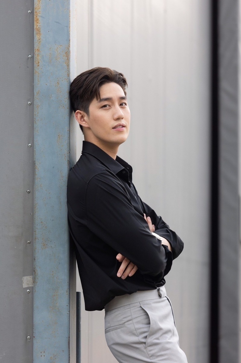 ใต้หล้า