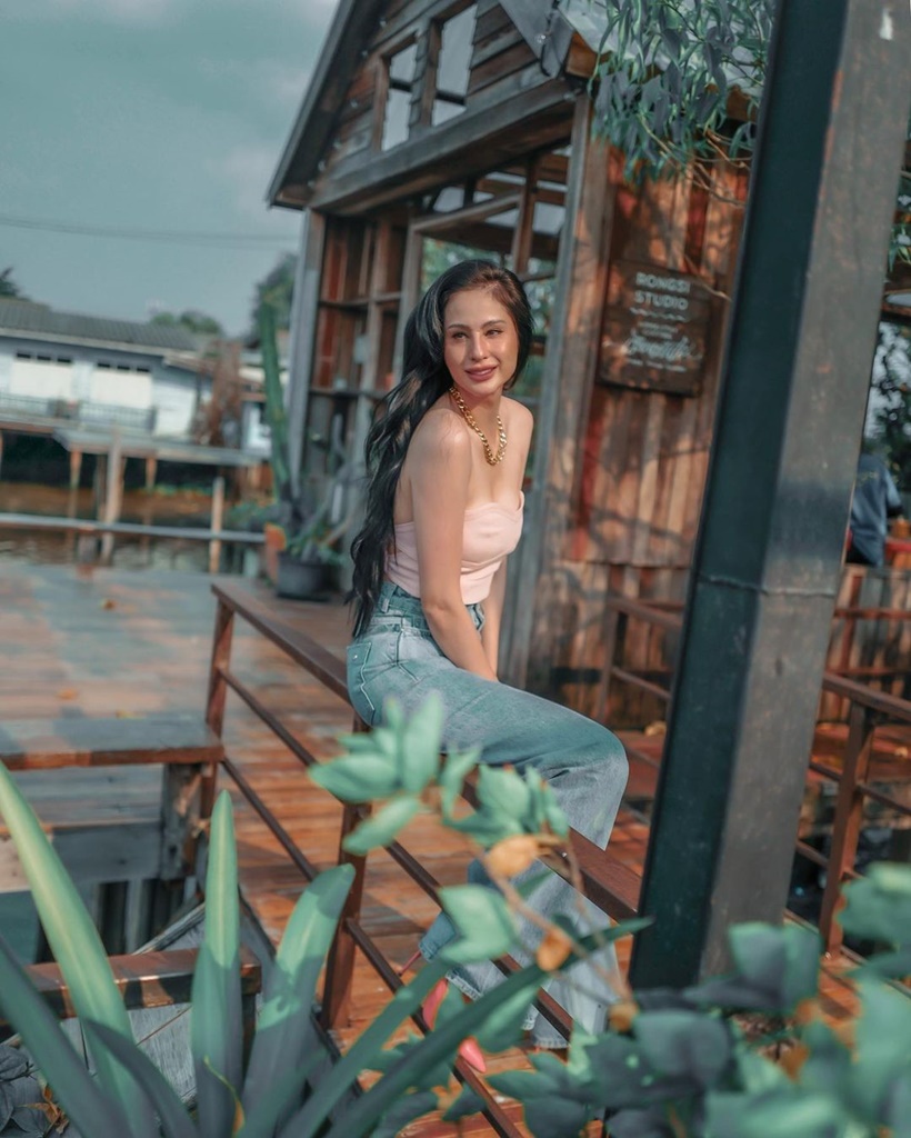 ขวัญ อุษามณี