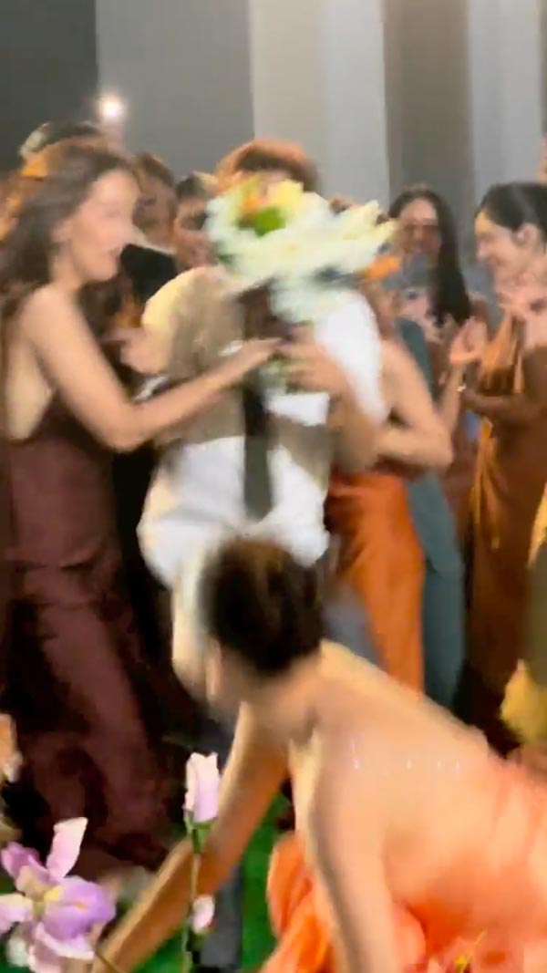 อาเล็ก โบว์