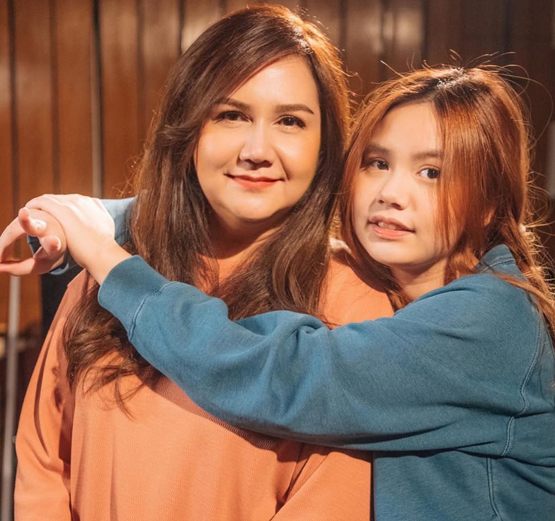 น้องฮานิ ลูกสาว โบ สุนิตา สวยสดใสในวัย 16 ปี พร้อมคำอวยพรซึ้งจากแม่