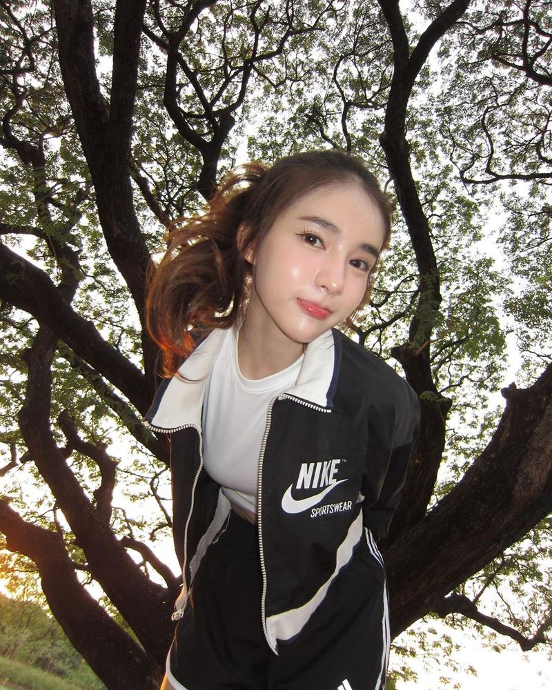 โยชิ รินลดา