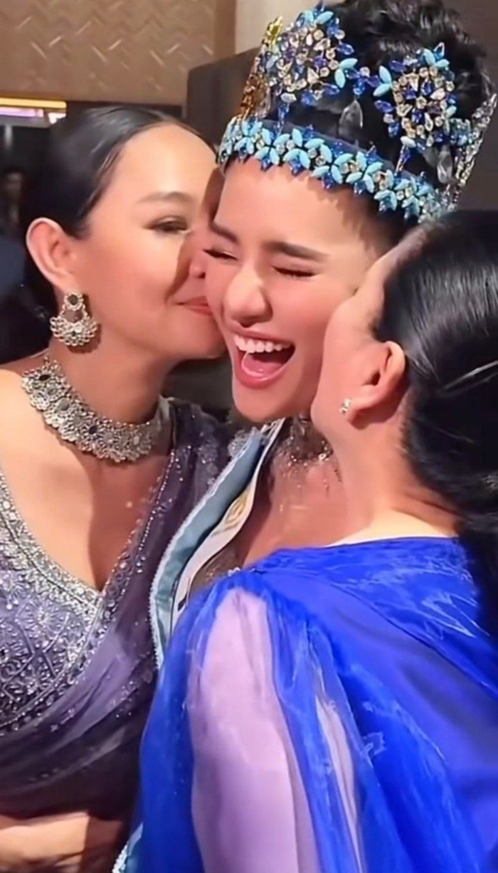  คุณแม่ โอปอล สุชาตา 