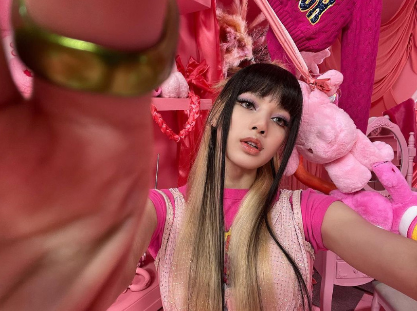 ลิซ่า BLACKPINK นักร้องเกาหลีหญิง