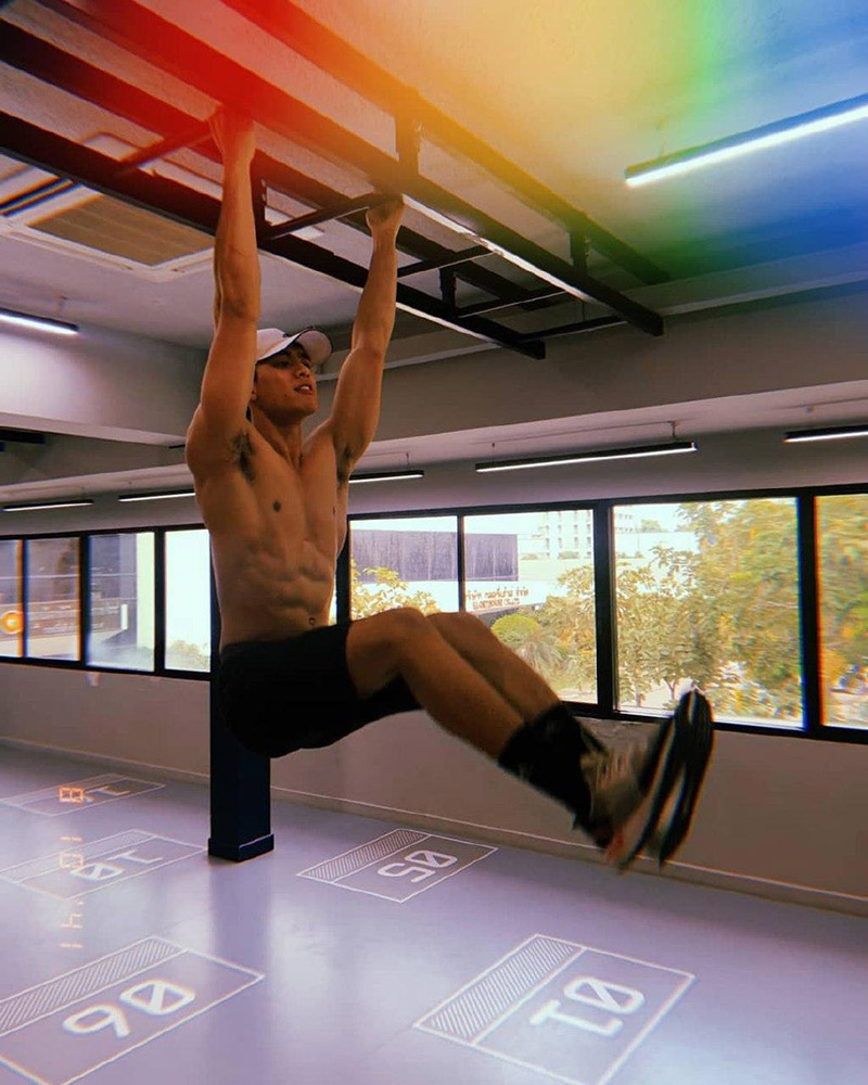 จอส เวอาห์ แสงเงิน