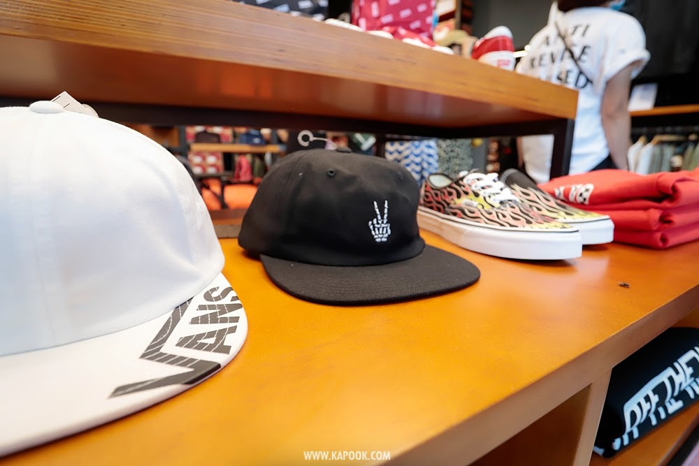 Siam Premium Outlets Bangkok มีแบรนด์อะไรบ้าง
