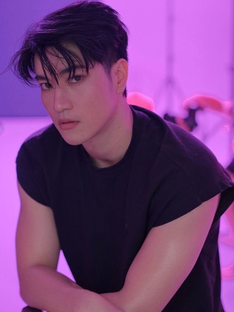 อิน จักราสินธุ์ ผลงาน