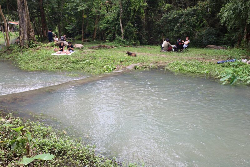 น้ำตกลานรัก นครนายก 