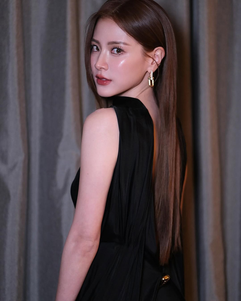 เผยแล้ว ใบเฟิร์น พิมพ์ชนก ได้รางวัลอะไรที่จีน