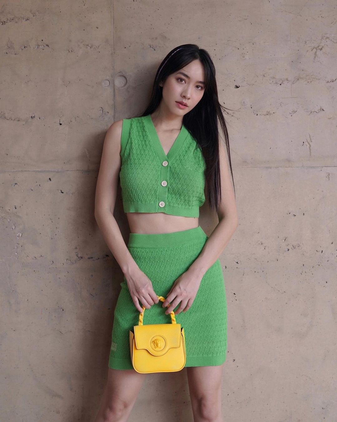 มิน พีชญา