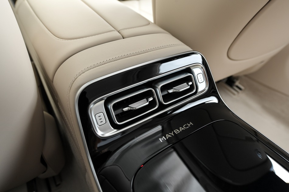 mercedes maybach s580e