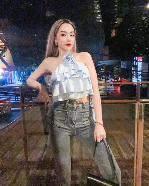 นิวนิว เอวเด้ง คือใคร