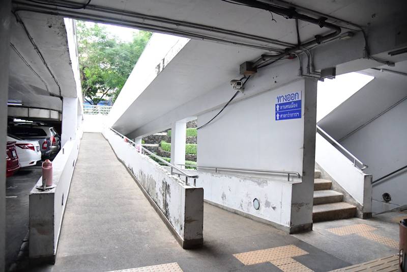 ชี้เป้าที่จอดรถย่านพระนคร กทม.