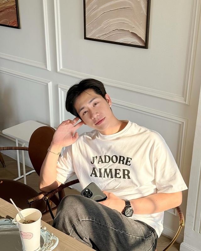 จีน่า เดอะเฟซ เปิดตัวแฟนใหม่ บอส รัฐเขต หนุ่มตี๋หล่อขาวออร่า