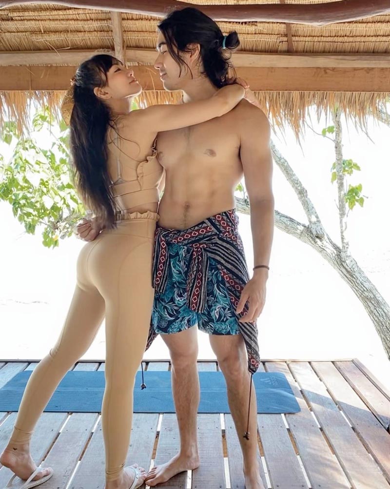 แนนนี่ เกิร์ลลี่ เบอร์รี่