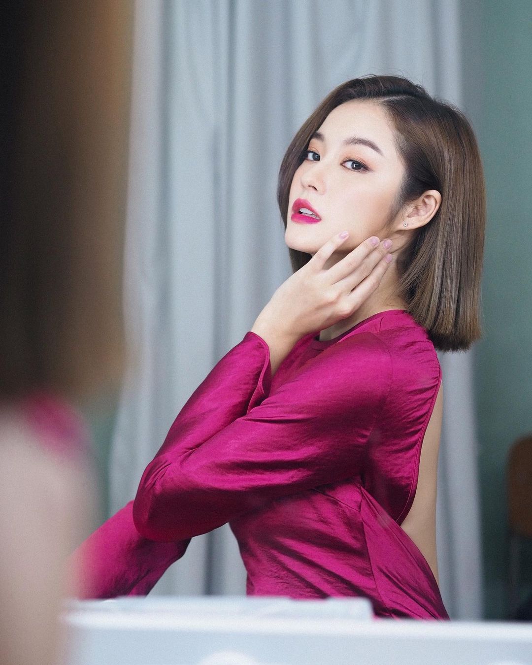 น้ำตาล ทิพนารี