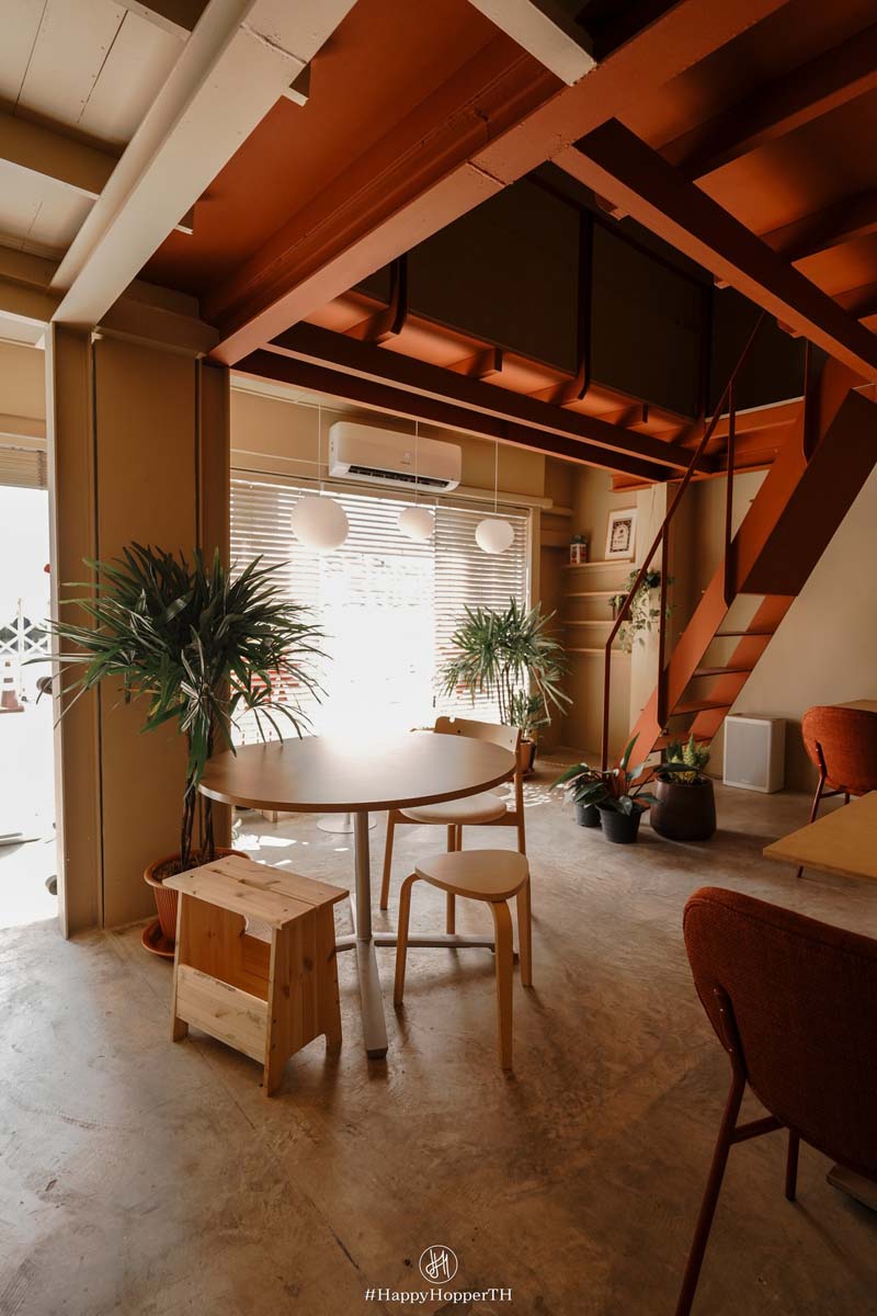 Summer Plate คาเฟ่โฮมมี่ย่านสาธุประดิษฐ์ 