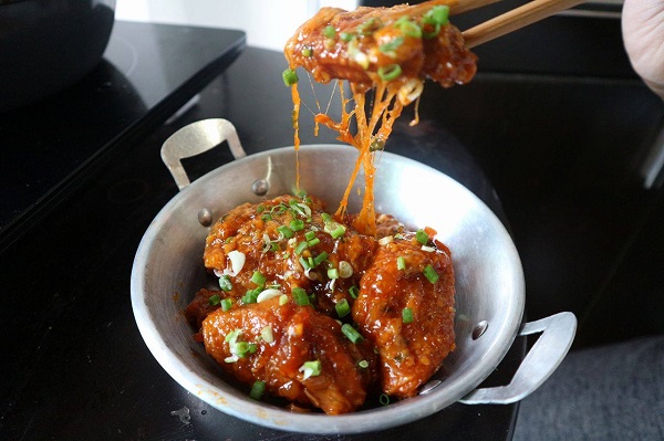 ไก่ทอดบอนชอนชีส