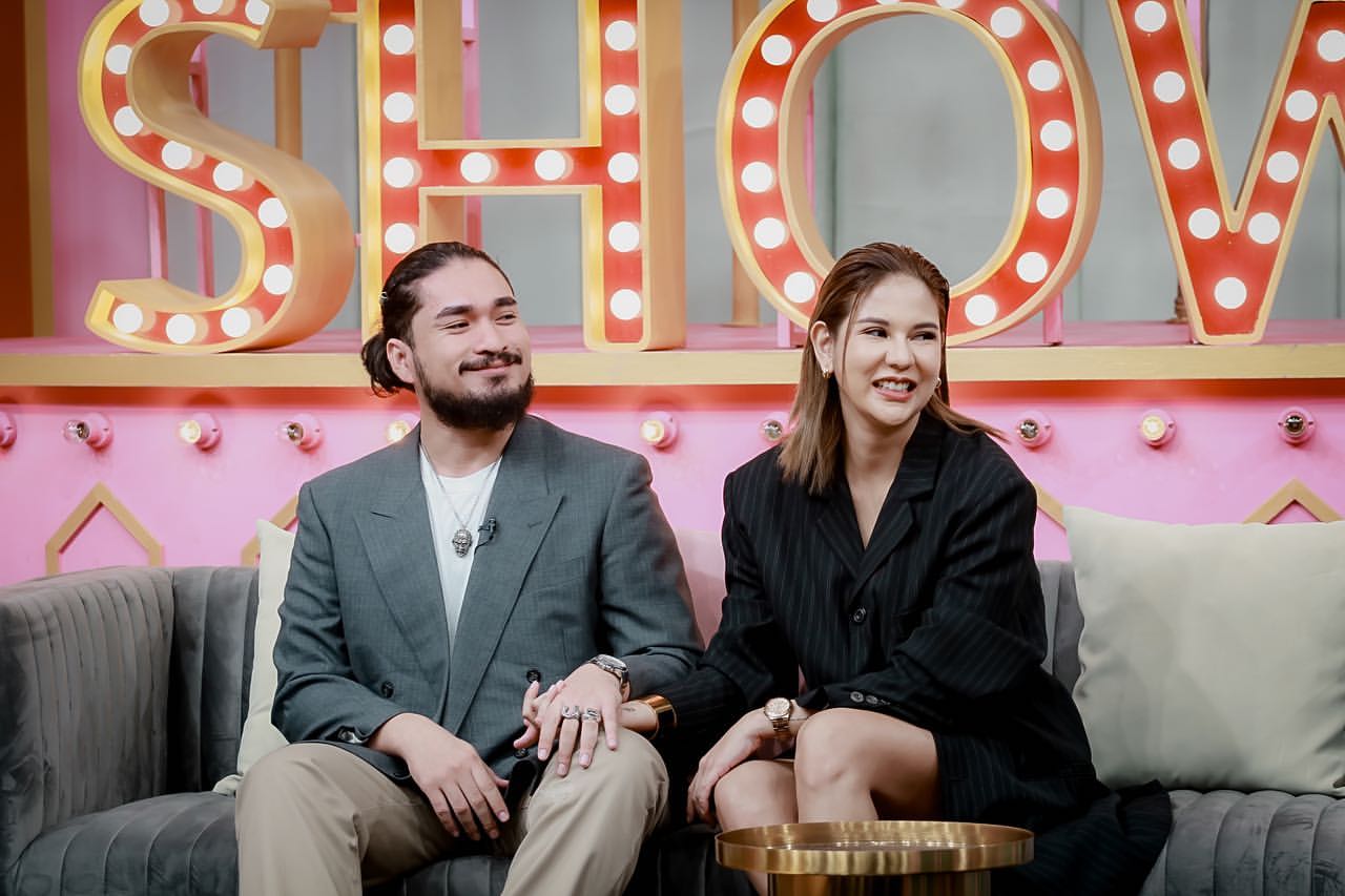 หมิว สิริลภัส