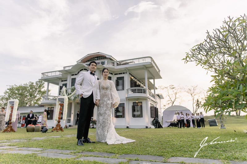 ปอย ตรีชฎา โอ๊ค บรรลุ