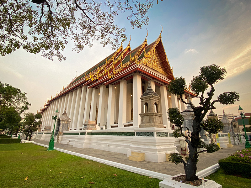 ขอขมากรรมวัดสุทัศน์ฯ ทำยังไง