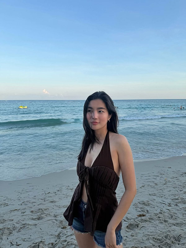 ก้อย อรัชพร