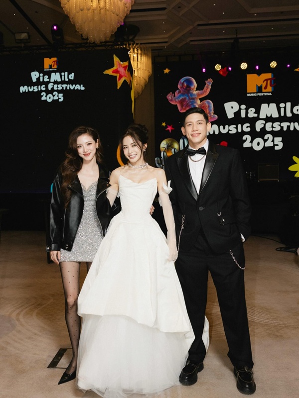 ใบเฟิร์น พิมพ์ชนก ในงานแต่ง  มายด์ - พาย