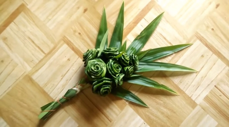 วิธีจัดแจกันดอกไม้ไหว้พระ