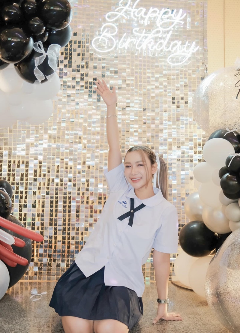 เฟิร์ส พรชิตา หนูเป็นคนไทย