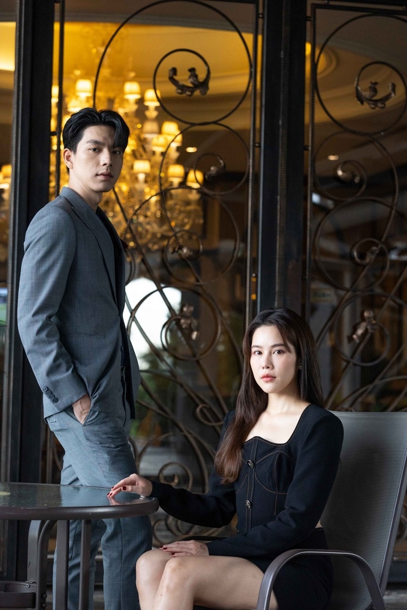 ใต้หล้า