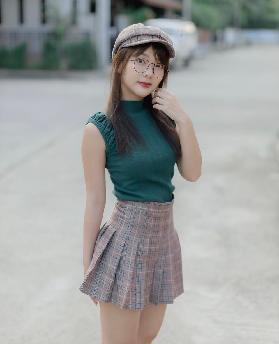 ปิ่นอมยิ้ม ธัญชนก