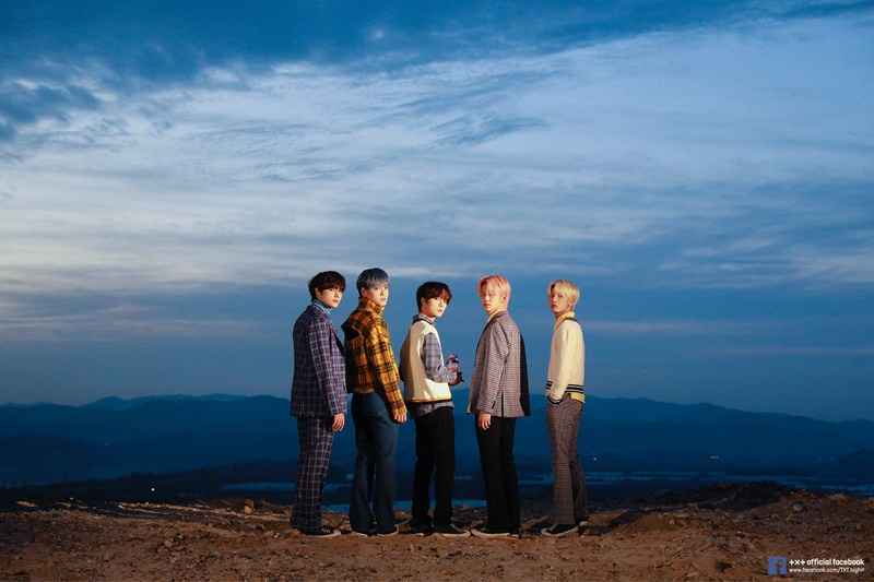 TXT Tomorrow x Together