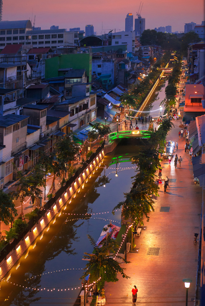 สถานที่ออกเดต