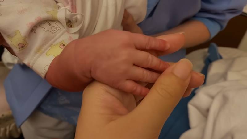 มิว นิษฐา คลอดลูก