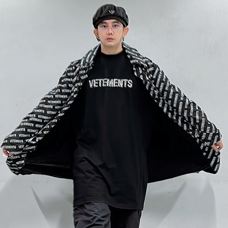 พชร์ อานนท์