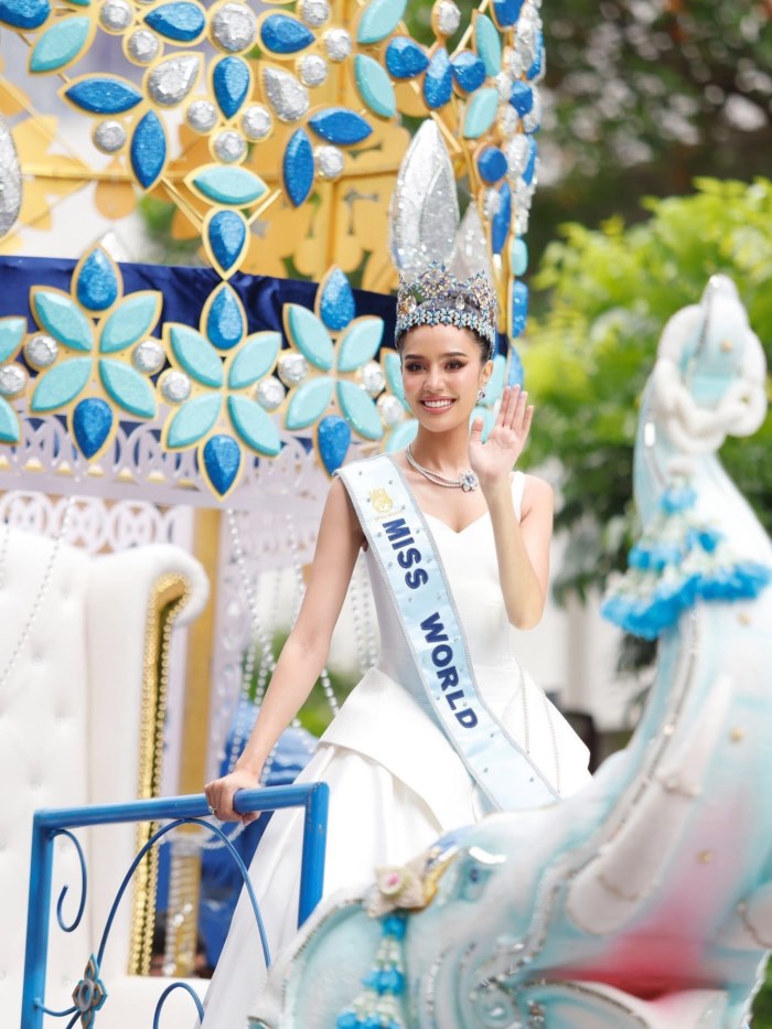 โอปอล สุชาตา 