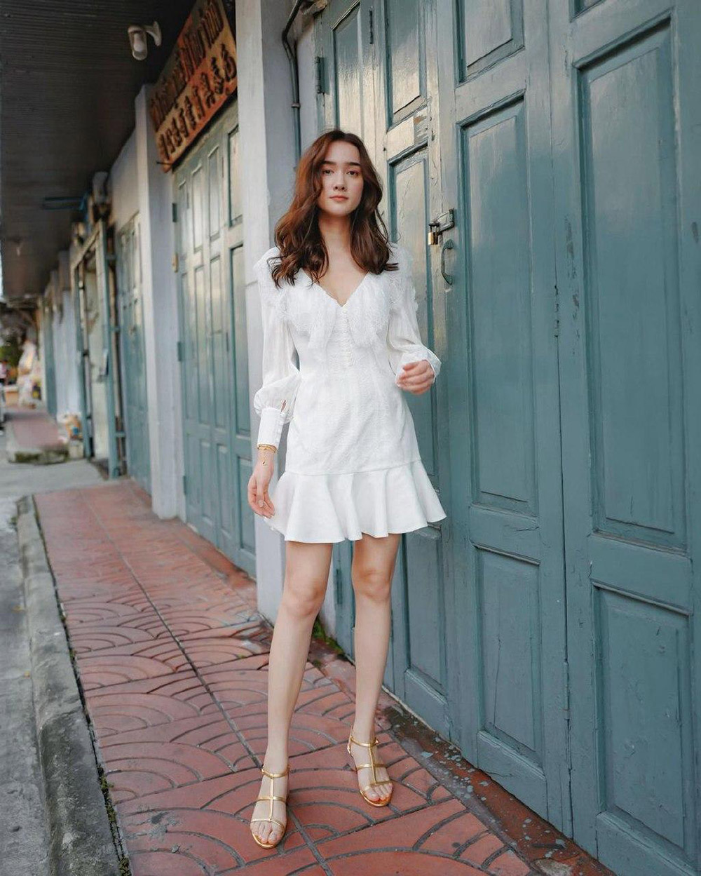 แฟชั่น, เสื้อสีขาว