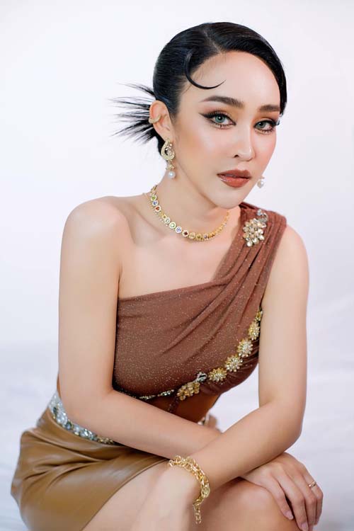 กิ๊ก รุ่งนภา 